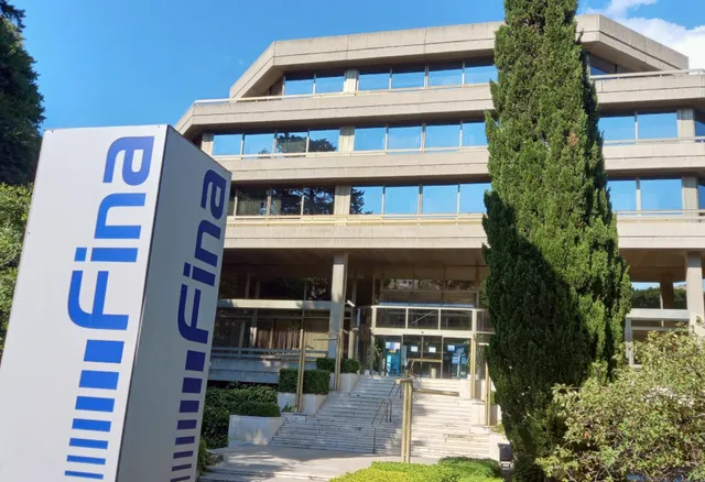 Fina - Svijetla budućnost